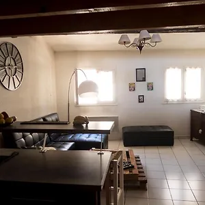 Appartement centre historique Arles